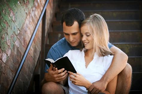 christian dating and living together